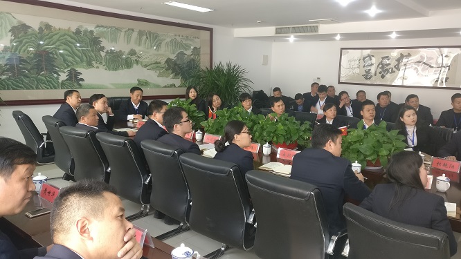 河南寶盈建設(shè)集團(tuán)組織召開第四季度項目經(jīng)理會